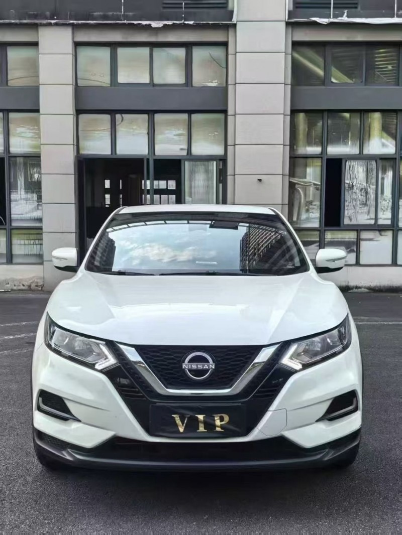 厦门24年日产逍客1