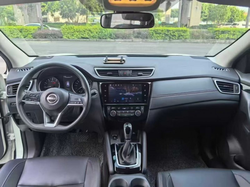 厦门24年日产逍客4