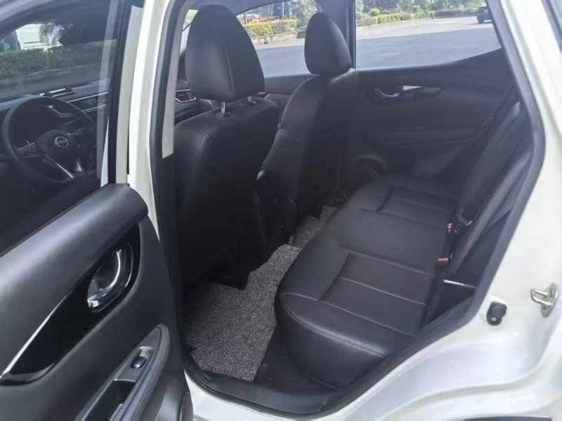 厦门24年日产逍客5