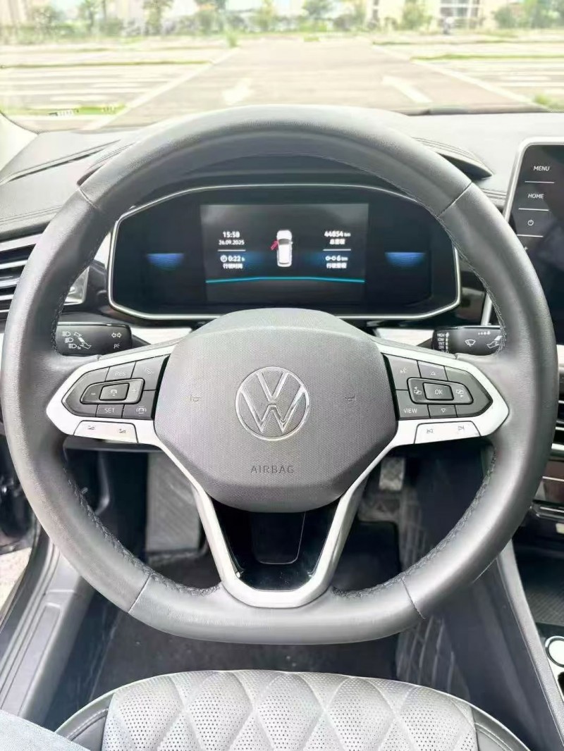 鄂州22年大众速腾8