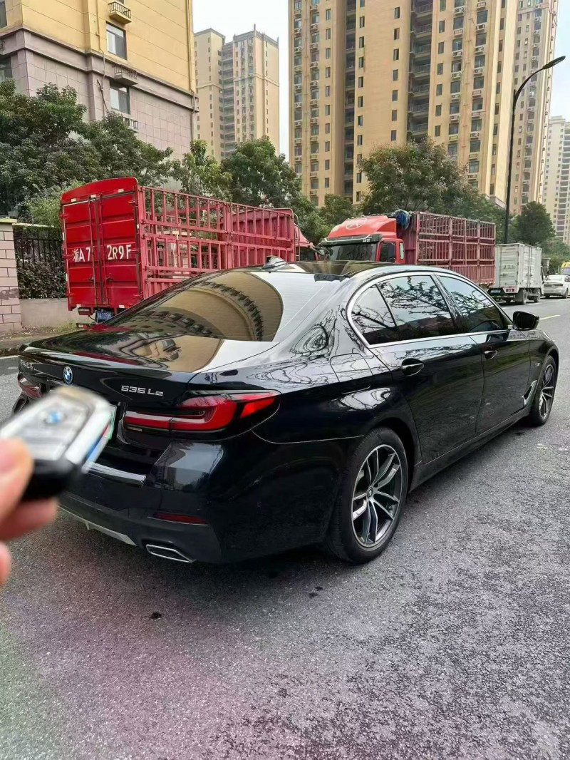 蚌埠22年宝马5系8