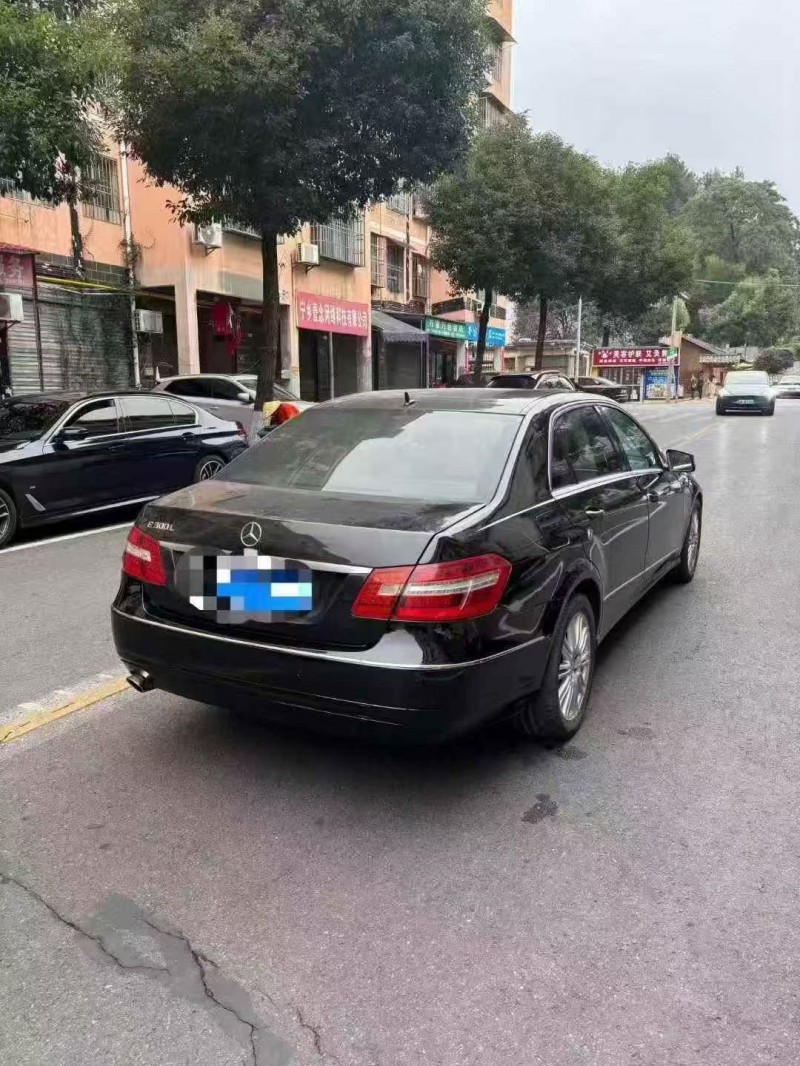 邵阳12年奔驰E8