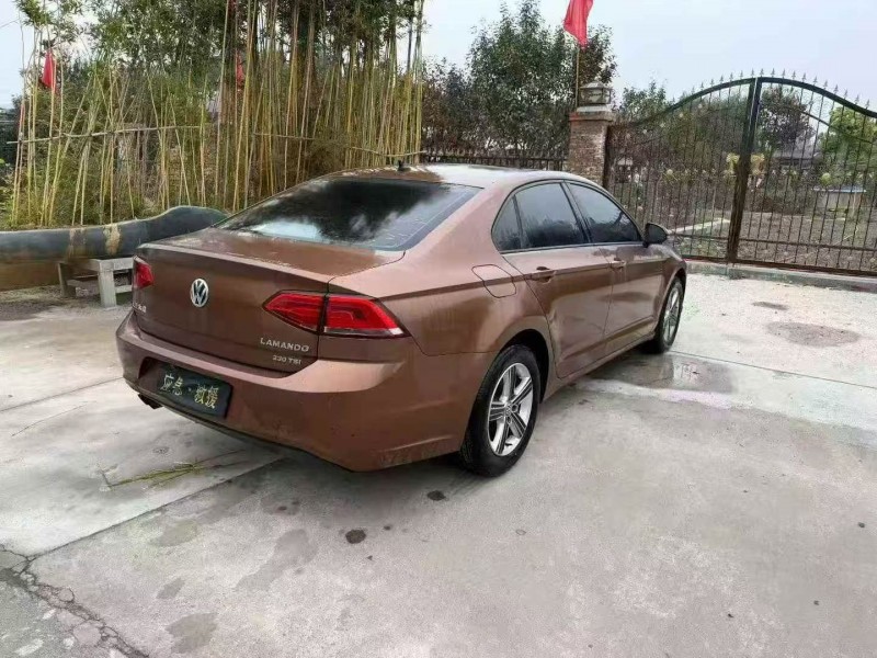 淄博17年大众凌渡9