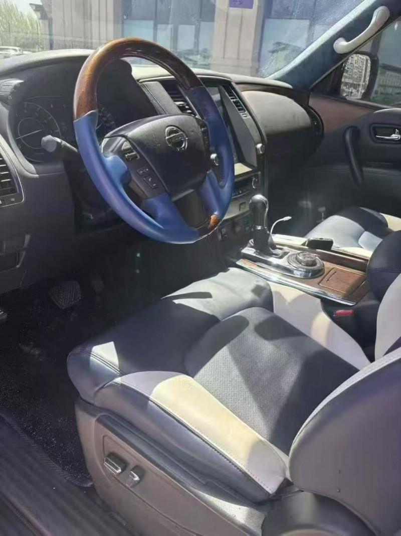 邯郸18年日产途乐4