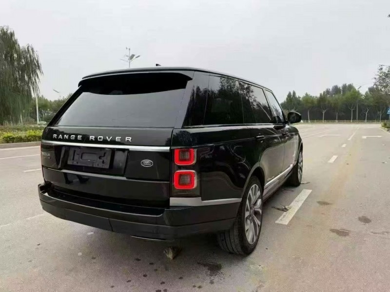 邵阳20年路虎揽胜8