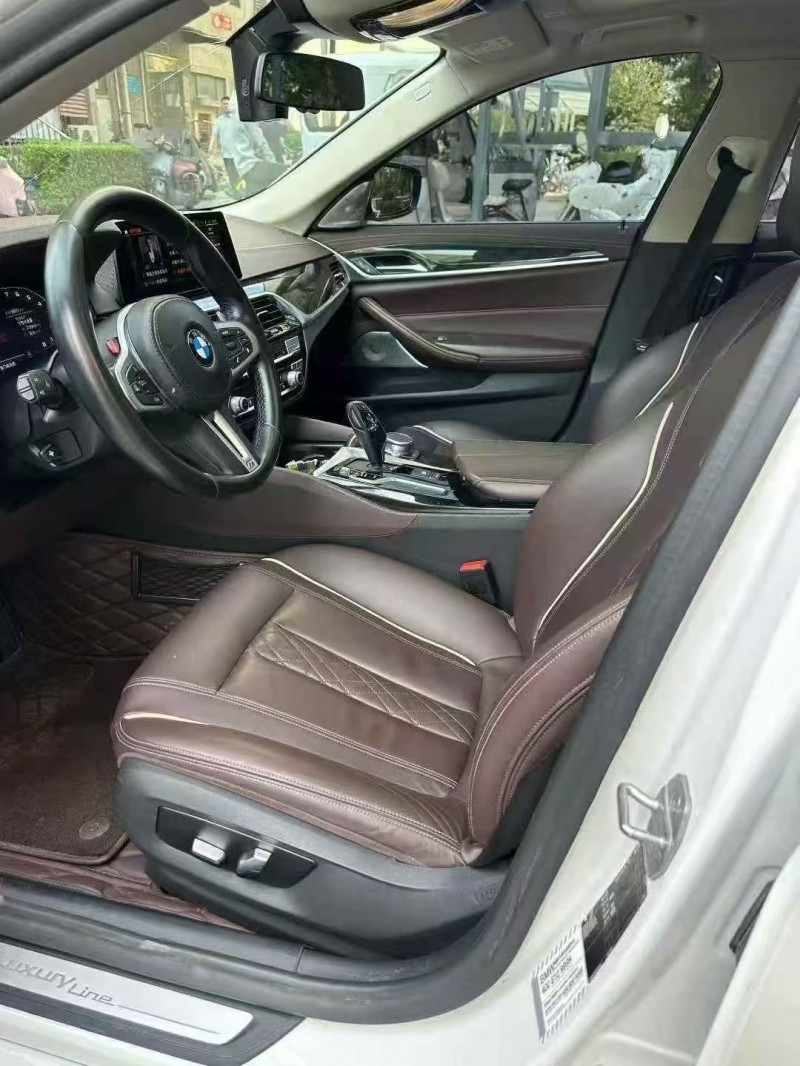 保定19年宝马5系5