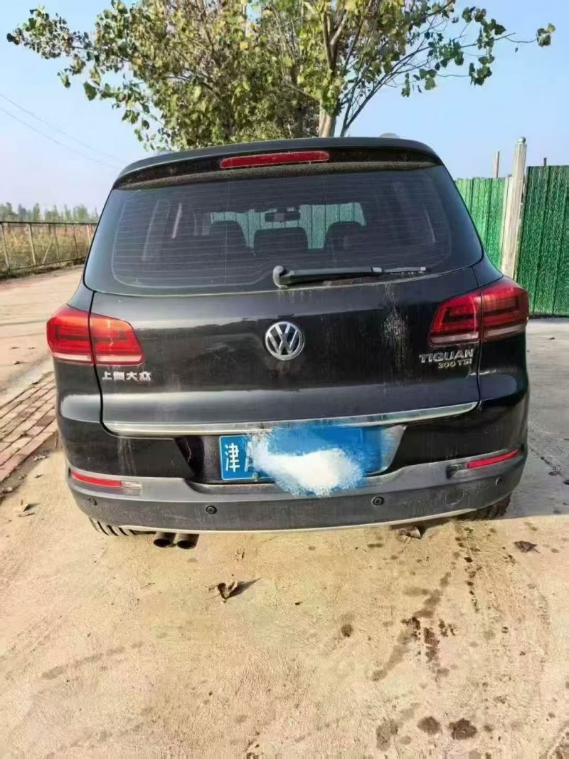 天津16年大众途观8