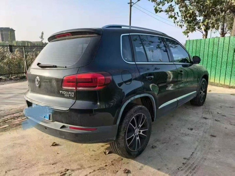 天津16年大众途观9