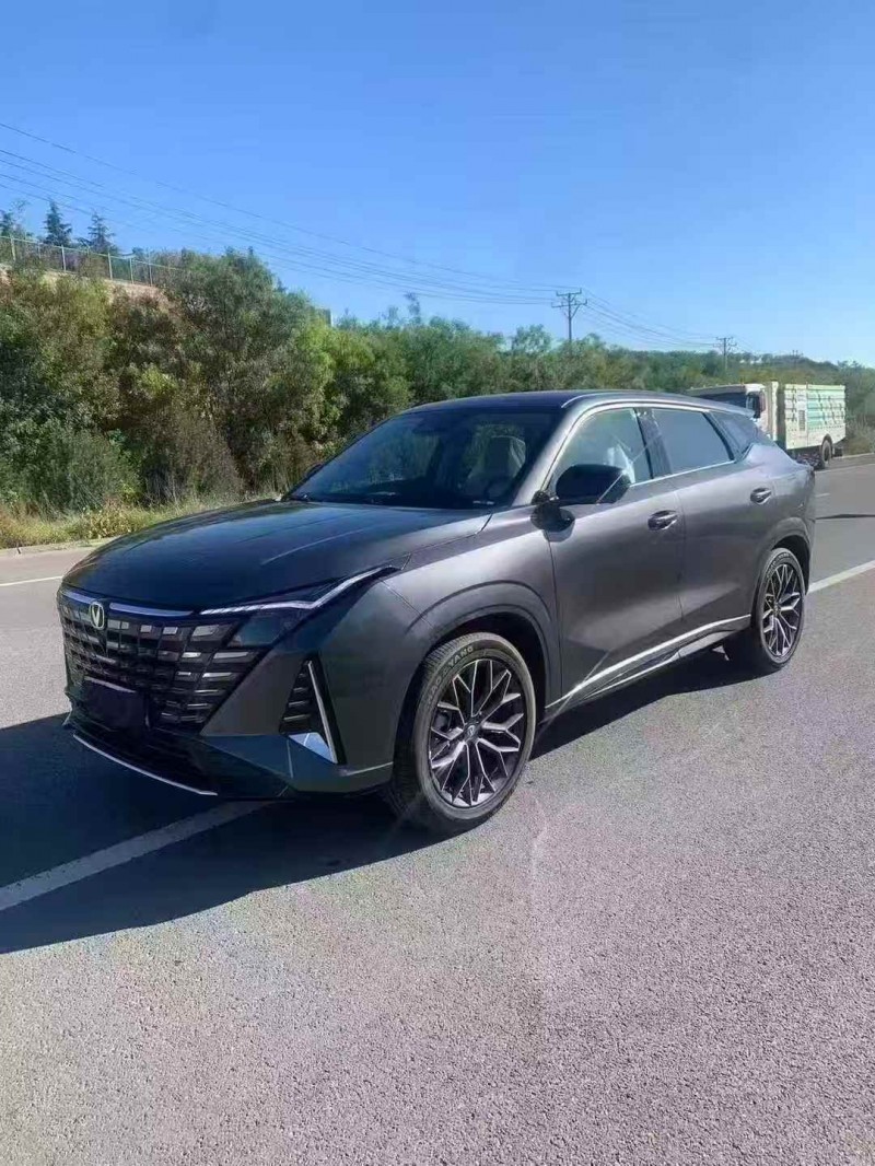 邯郸25年长安汽车UNI2