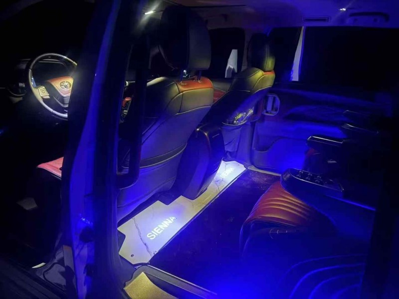 邯郸24年丰田塞纳3