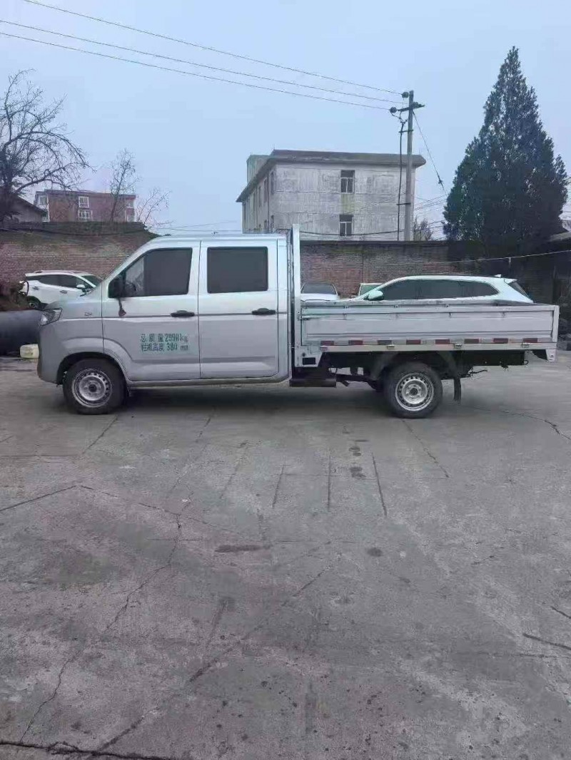 大同24年奇瑞开瑞2