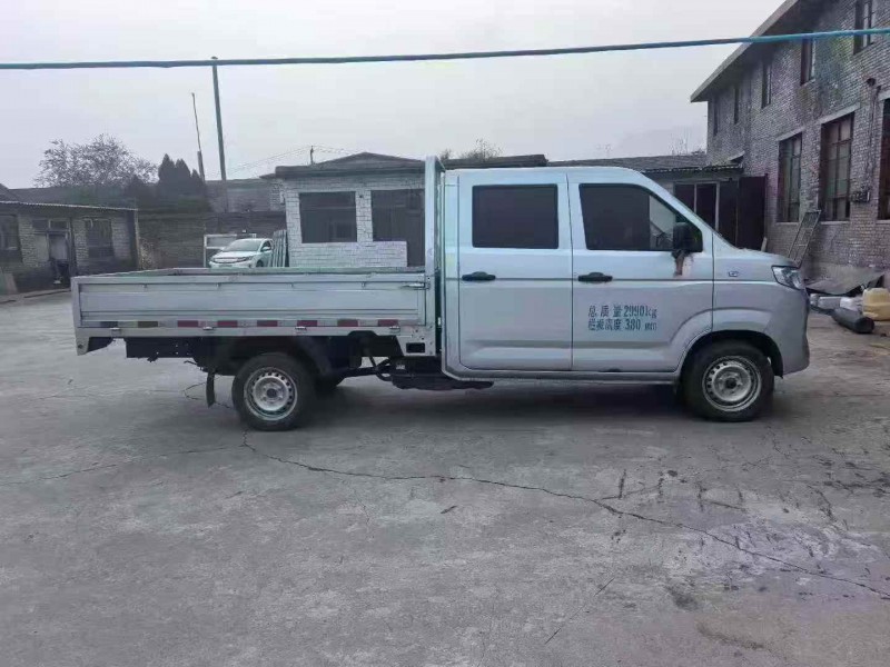 大同24年奇瑞开瑞3