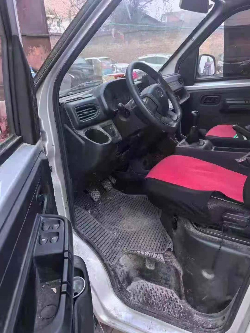 大同24年奇瑞开瑞7