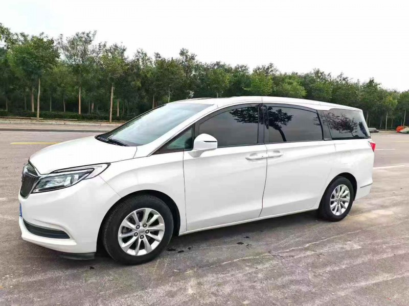 阳泉17年别克GL82