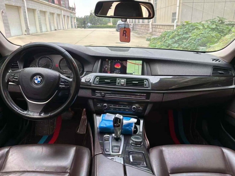 济南16年宝马5系4