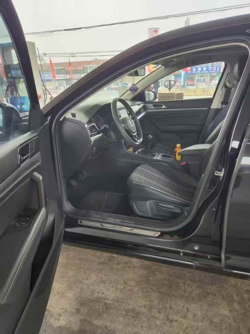 邢台19年大众朗逸5