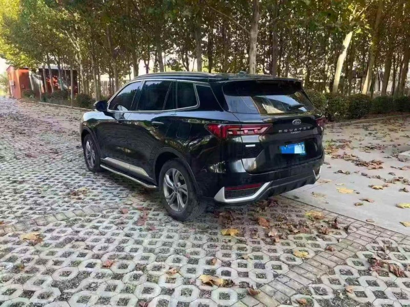 淄博23年福特领睿8