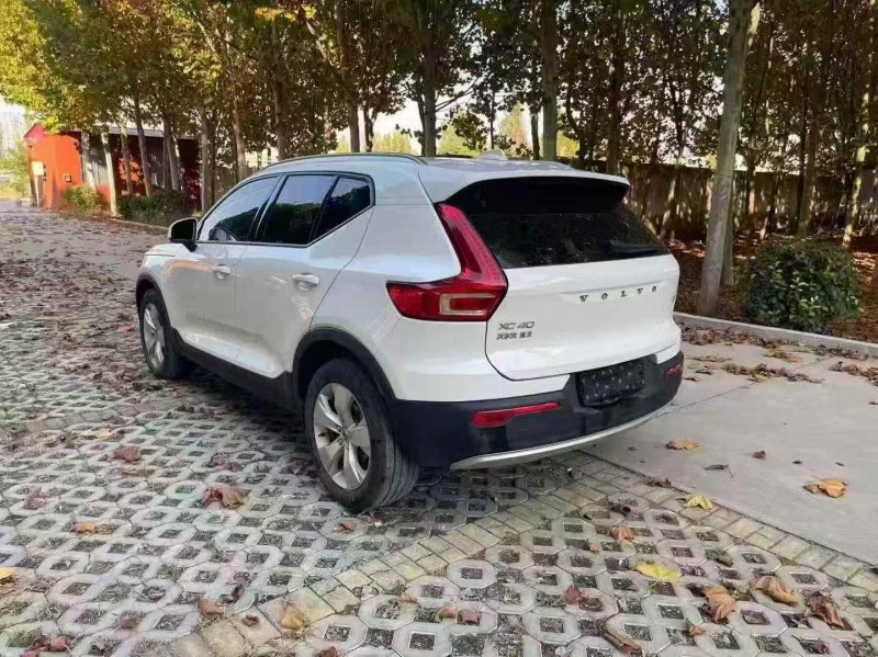烟台20年沃尔沃XC408