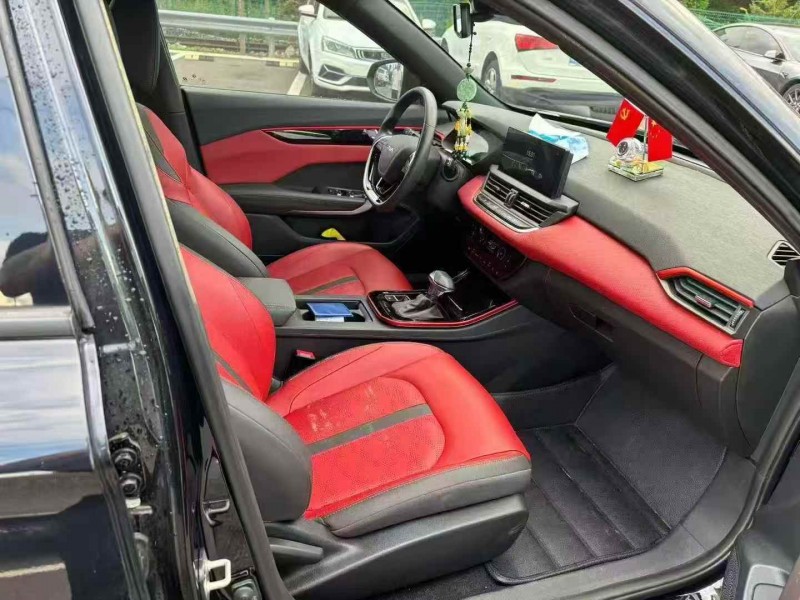 温州22年东风奕炫6