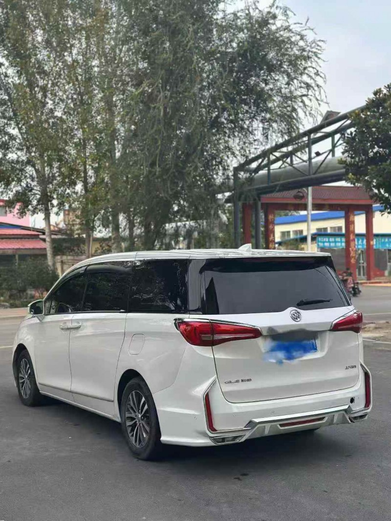 东营17年别克GL87