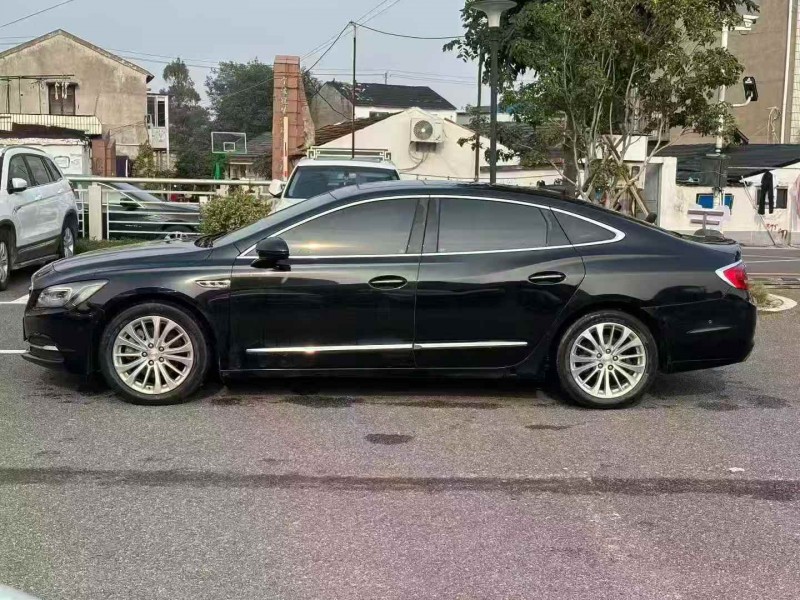 温州19年别克君越3