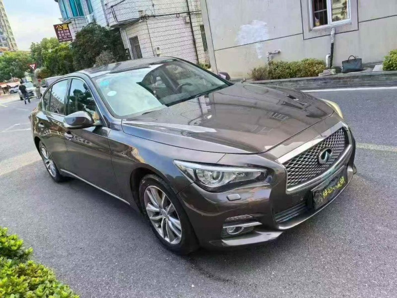 嘉兴16年英菲尼迪Q50L3