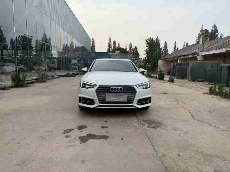 徐州18年奥迪A4L1