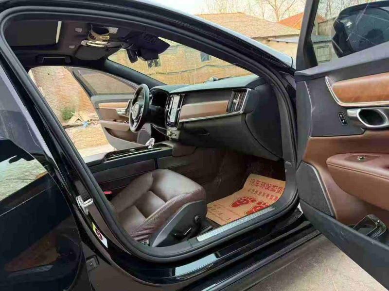 徐州22年沃尔沃S906