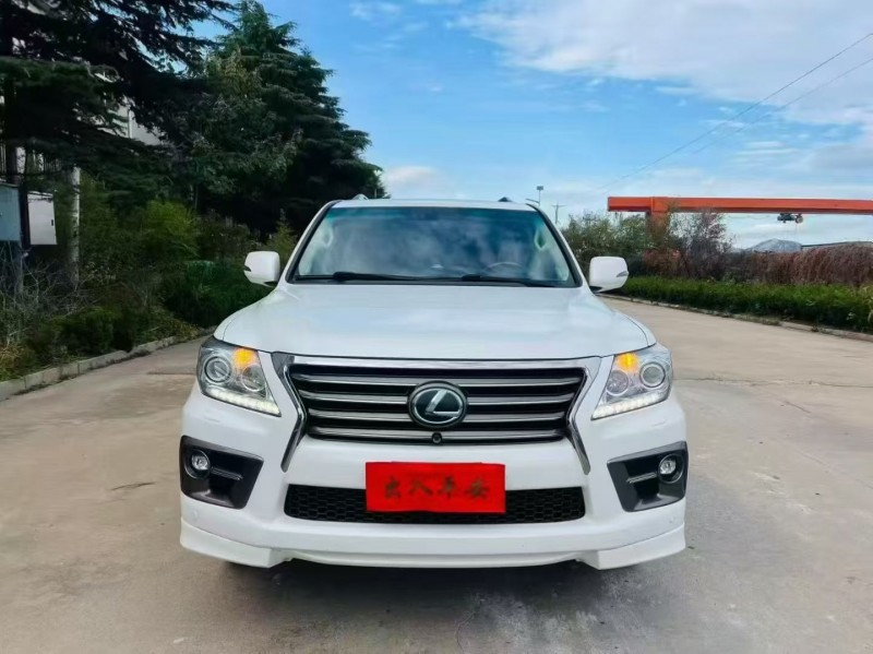 烟台15年雷克萨斯LX1