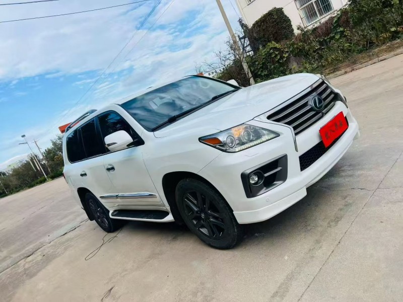 烟台15年雷克萨斯LX3