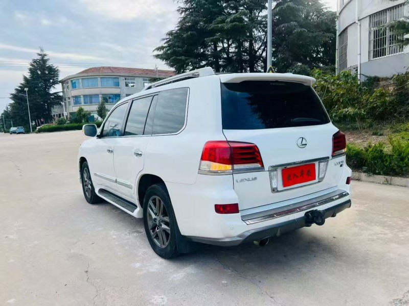 烟台15年雷克萨斯LX9