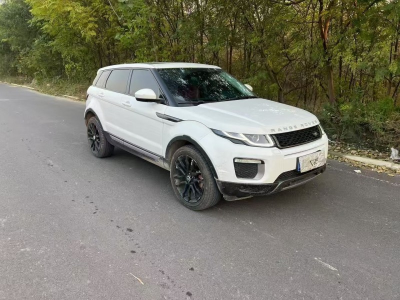 淄博17年路虎极光2