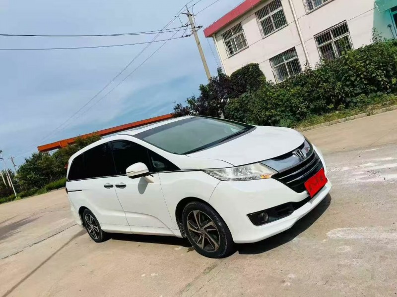 青岛15年本田奥德赛3