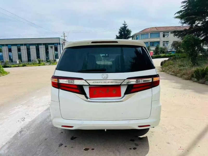 青岛15年本田奥德赛7