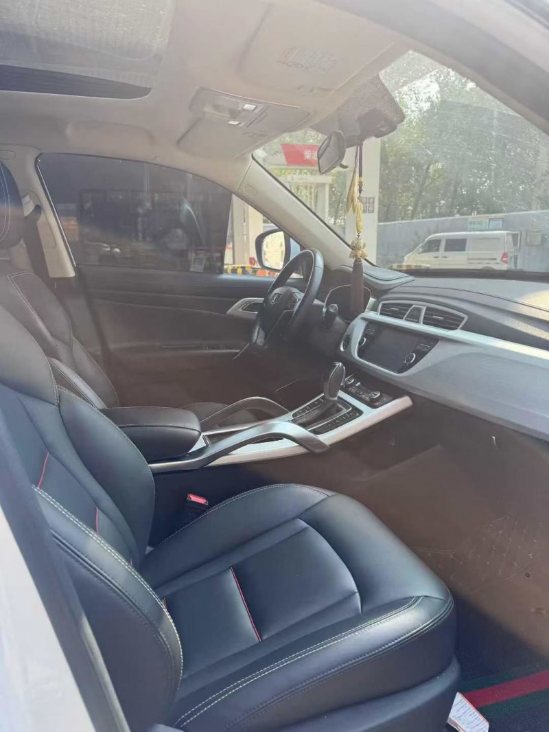 菏泽18年吉利博越4