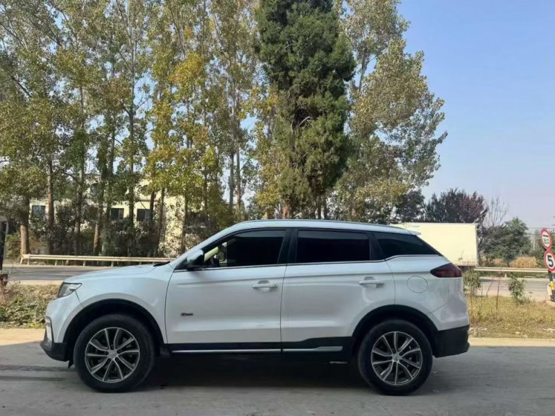 菏泽18年吉利博越7