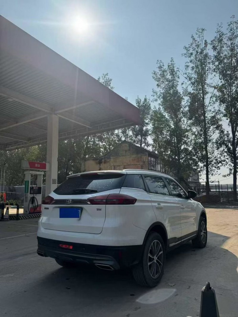 菏泽18年吉利博越8