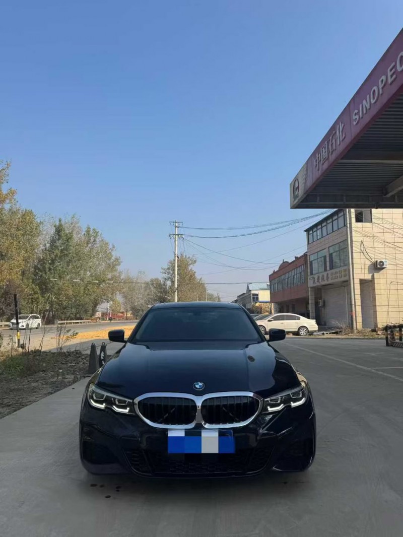 菏泽22年宝马3系1