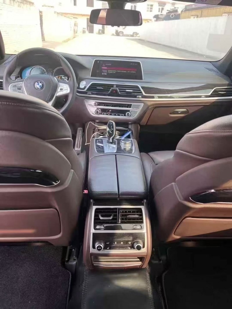 枣庄18年宝马7系5