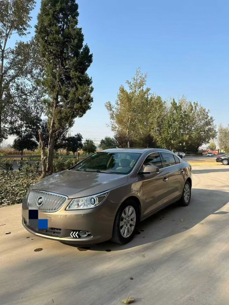 菏泽13年别克君越2