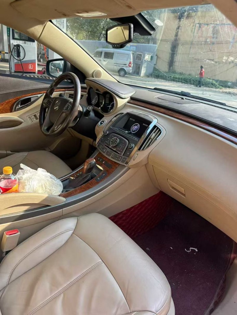 菏泽13年别克君越6