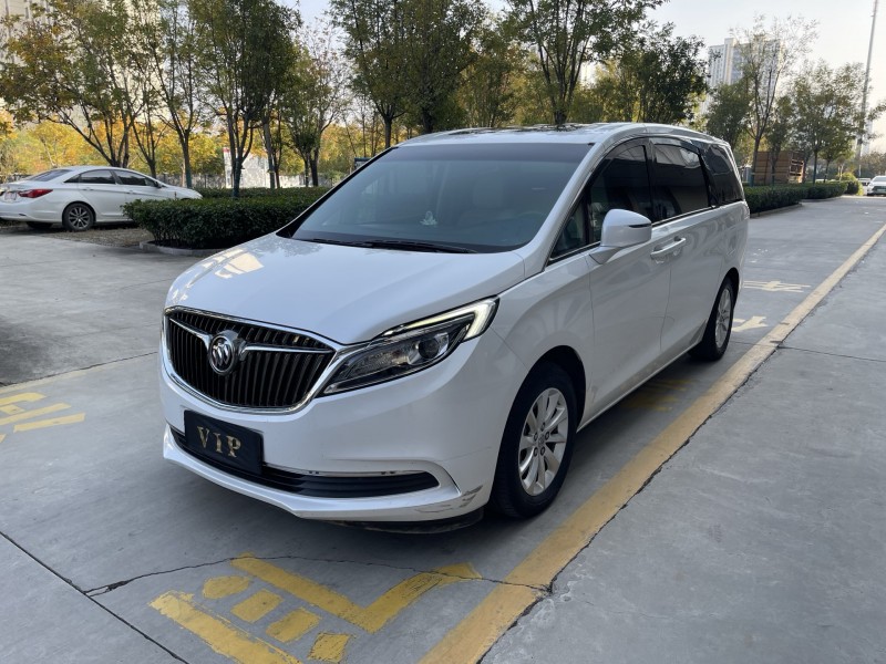 济宁19年别克GL83