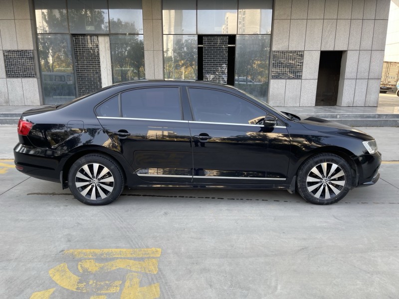 济宁18年大众速腾7