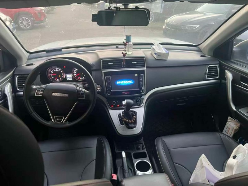 娄底20年哈弗M64