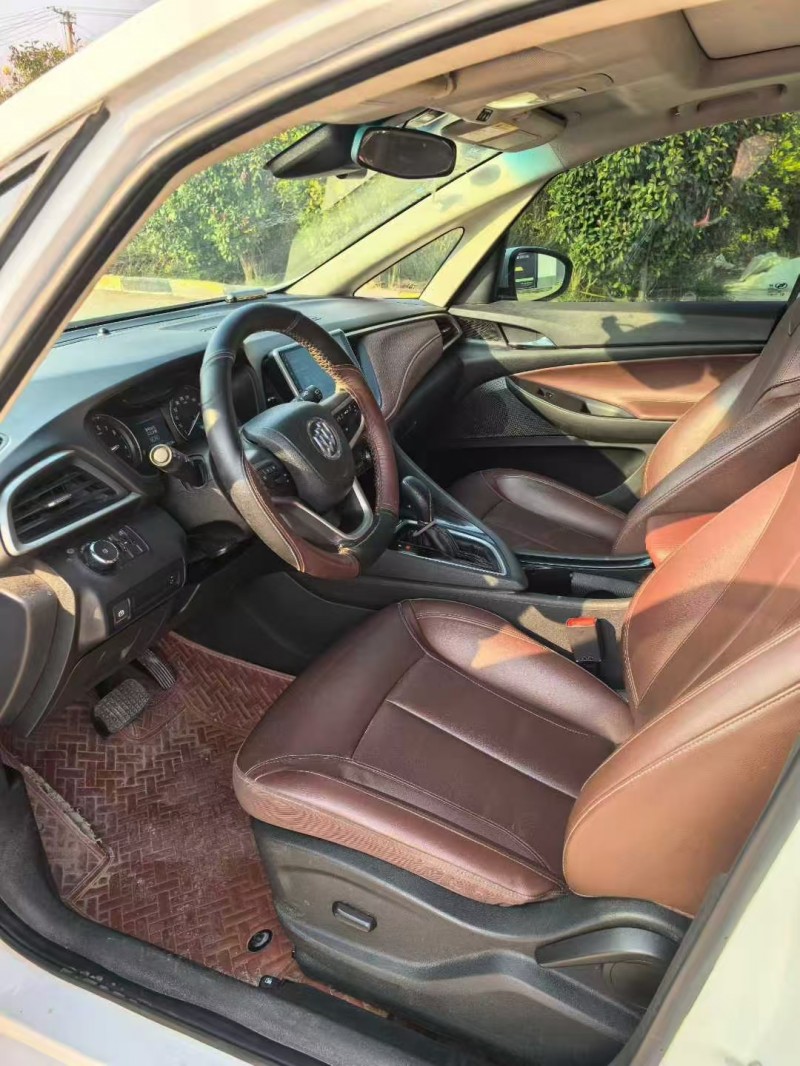 菏泽19年别克GL64