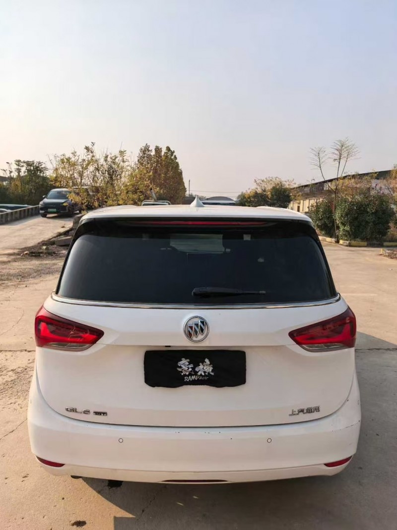 菏泽19年别克GL68