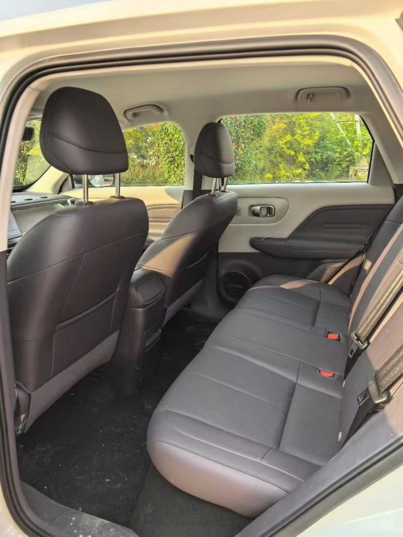 菏泽25年零跑汽车B105