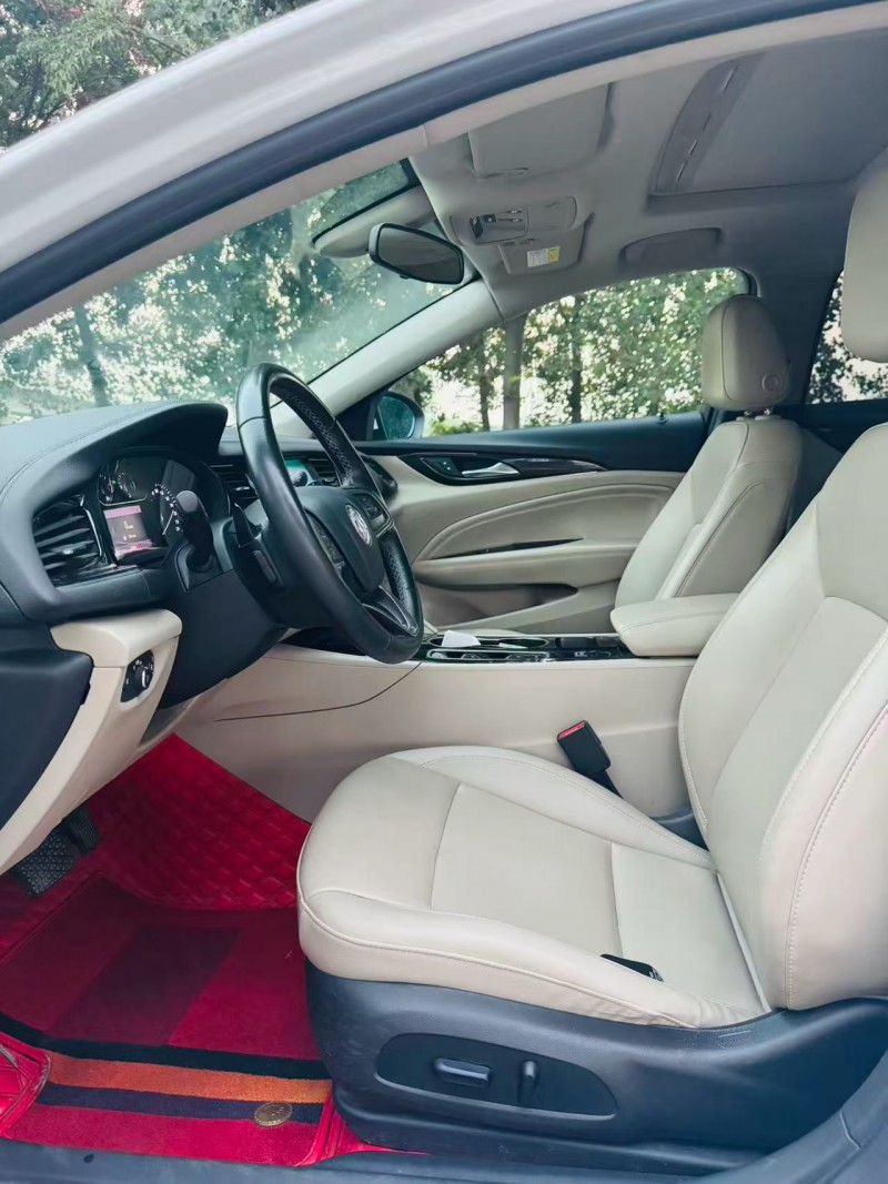 徐州21年别克君威7