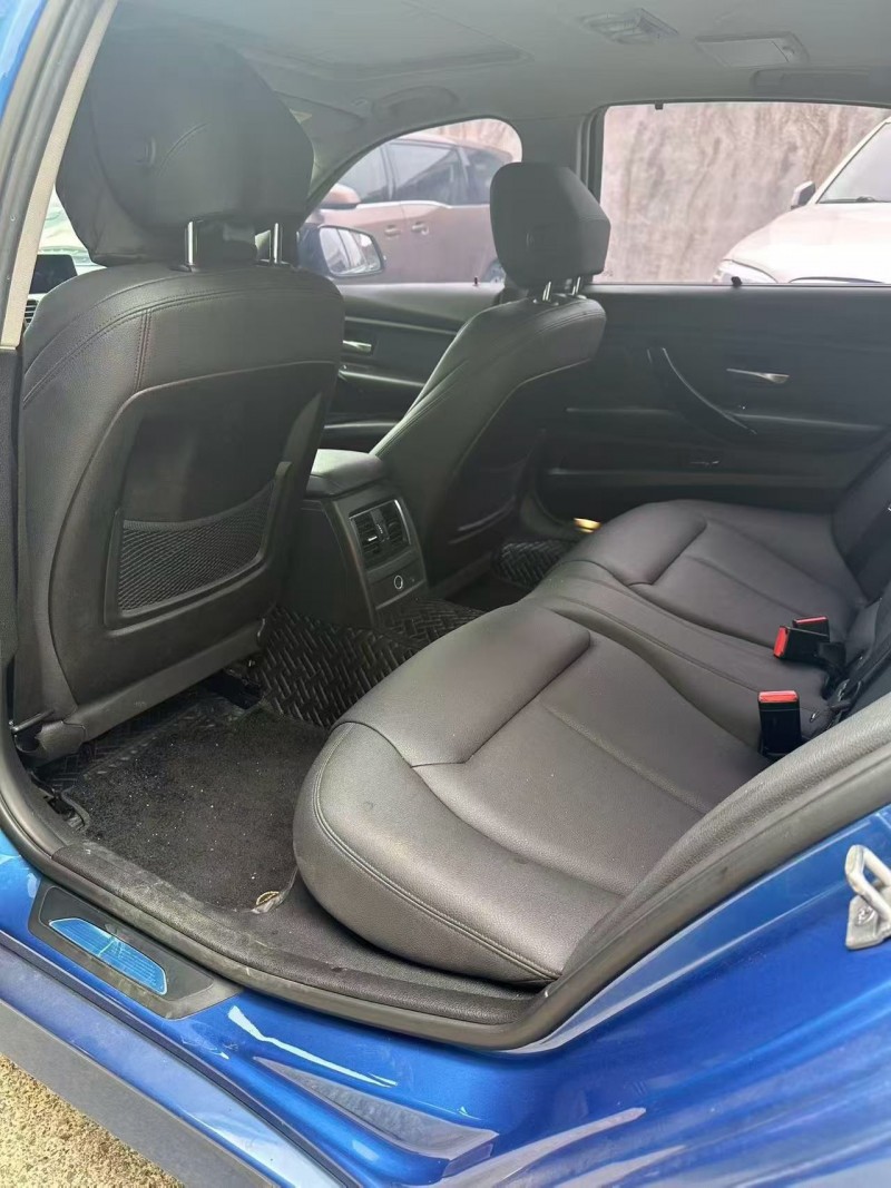 娄底18年宝马3系7