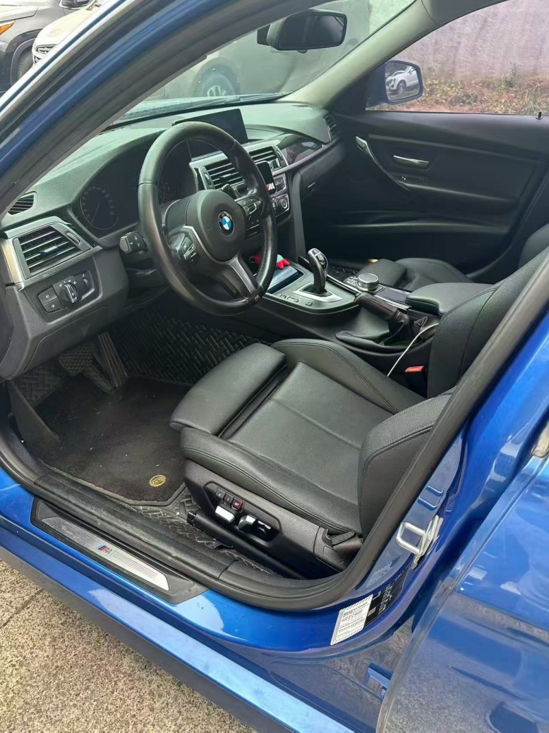 娄底18年宝马3系9